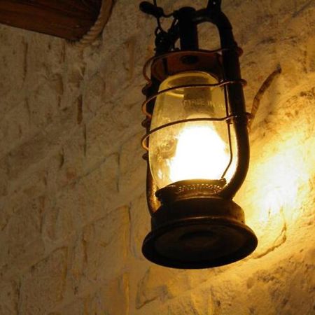 Taverniere Dei Trulli อัลเบโรเบลโล ภายนอก รูปภาพ